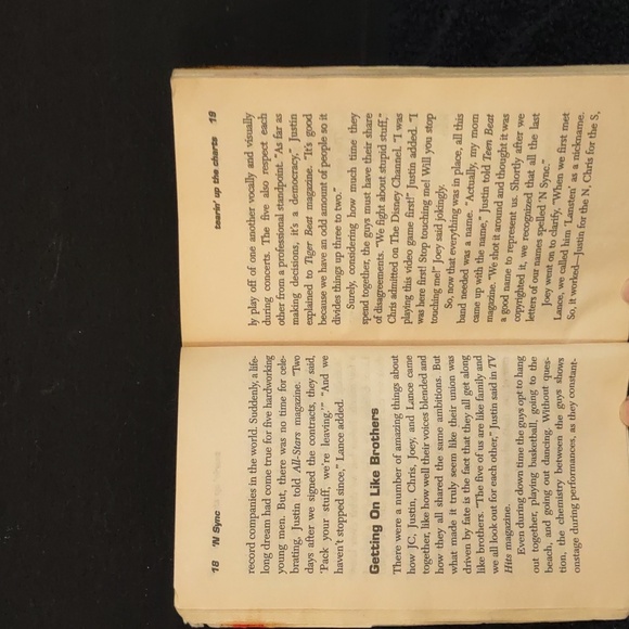 VERY LOVED NSYNC TEARIN UP THE CHARTS VINTAGE 1998 - Picture 3 of 10